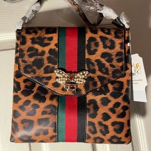 Leopard Crossbody - Handbag Republic Classic